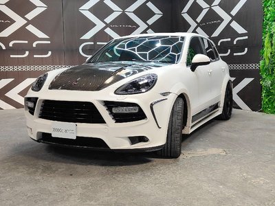 PORSCHE CAYENNE - 4