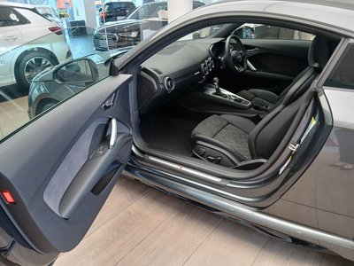 صورة مصغرة 73 لـ 2022 AUDI TT