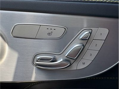 صورة مصغرة 33 لـ 2016 Mercedes-BENZ C-CLASS AMG