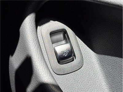 صورة مصغرة 42 لـ 2016 Mercedes-BENZ C-CLASS AMG