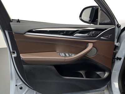 2025 BMW X4 thumbnail 14