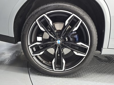 صورة 6 لـ 2025 BMW X4