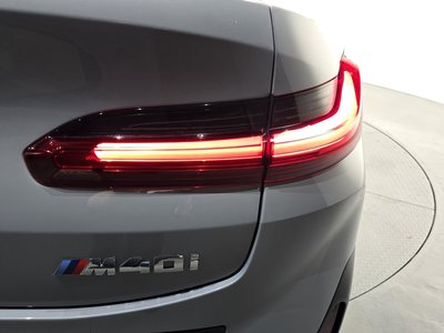 صورة 10 لـ 2025 BMW X4
