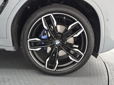 صورة 8 لـ 2025 BMW X4