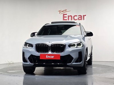 صورة 2 لـ 2025 BMW X4
