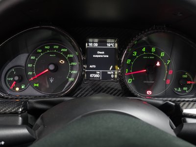 MASERATI GRAN TURISMO - 8