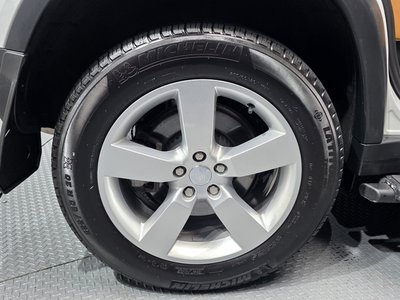 LAND ROVER DEFENDER - 6