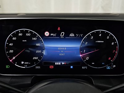 MERCEDES-BENZ GLC - 8