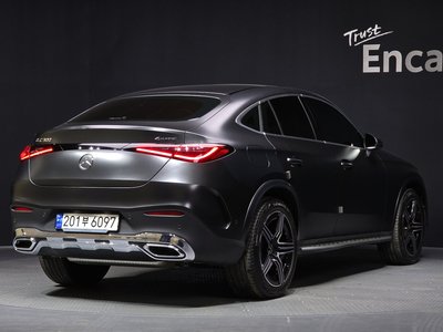 MERCEDES-BENZ GLC - 4