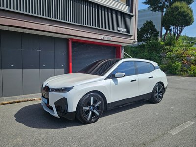 صورة 1 لـ 2023 BMW IX