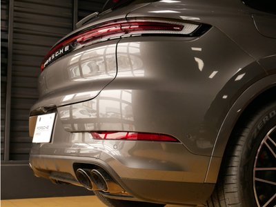 PORSCHE CAYENNE - 7
