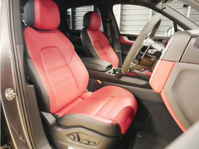 PORSCHE CAYENNE - 10