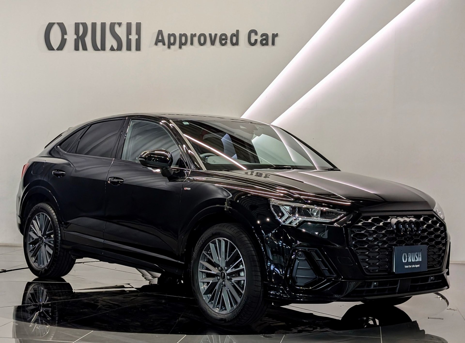 AUDI Q3 SPORTBACK - View 1