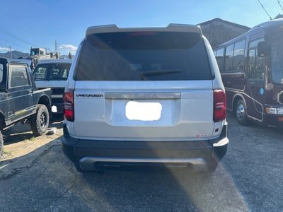 TOYOTA LAND CRUISER 250 - 7