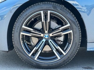 صورة 9 لـ 2025 BMW 3 SERIES