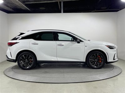 صورة مصغرة 37 لـ 2023 Lexus RX