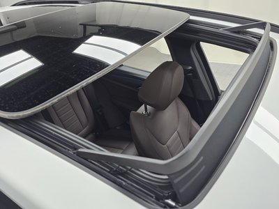 2024 BMW IX3 thumbnail 23