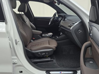 2024 BMW IX3 thumbnail 17