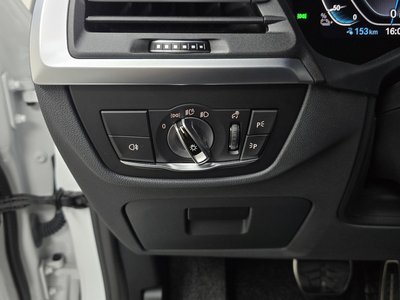 2024 BMW IX3 thumbnail 26