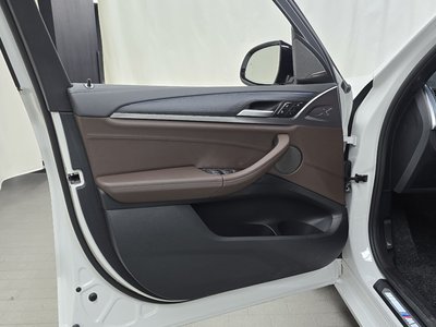 2024 BMW IX3 thumbnail 15