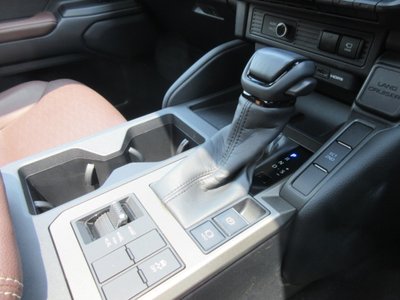 2024 Toyota LAND CRUISER 250 — миниатюра 63