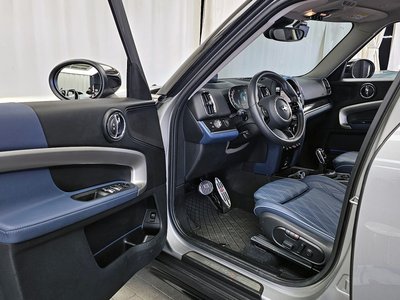 MINI COUNTRYMAN - 10