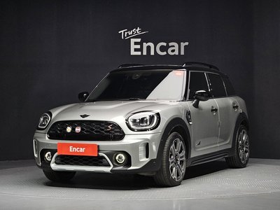 MINI COUNTRYMAN - 1