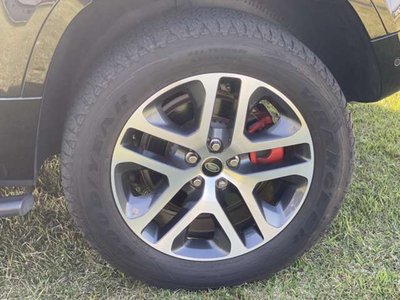 LAND ROVER DEFENDER - 5