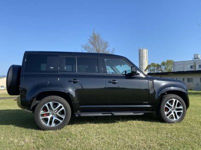 LAND ROVER DEFENDER - 2