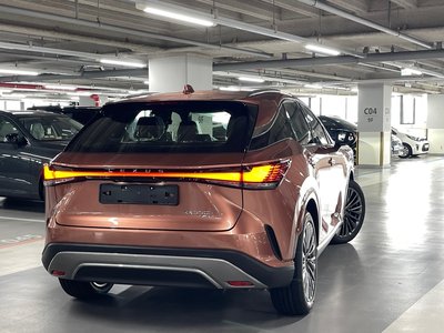 صورة 5 لـ 2026 Lexus RX