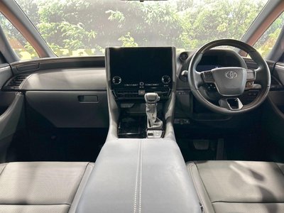 TOYOTA ALPHARD - 2