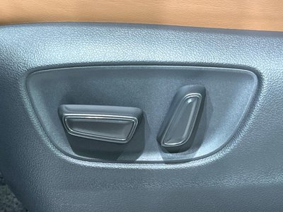 صورة مصغرة 53 لـ 2024 Toyota VELLFIRE