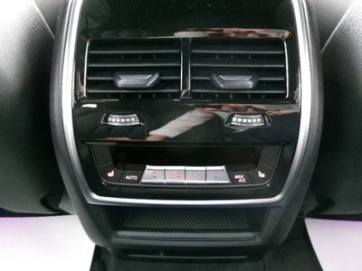 2025 BMW X5 缩略图 86