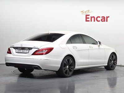 MERCEDES-BENZ CLS - 4
