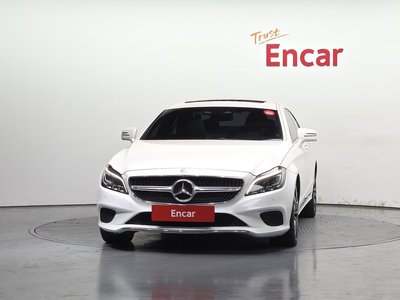 MERCEDES-BENZ CLS - 2