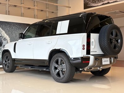 2025 LAND Rover DEFENDER thumbnail 34