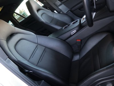 PORSCHE PANAMERA - 5