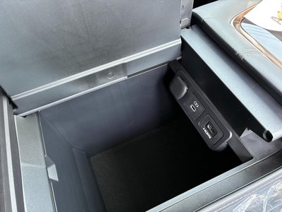 صورة مصغرة 31 لـ 2026 Toyota ALPHARD