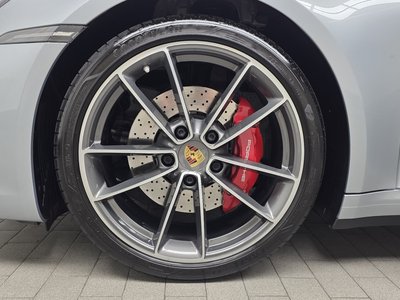 PORSCHE 911 - 6