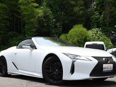 LEXUS LC CONVERTIBLE - 9