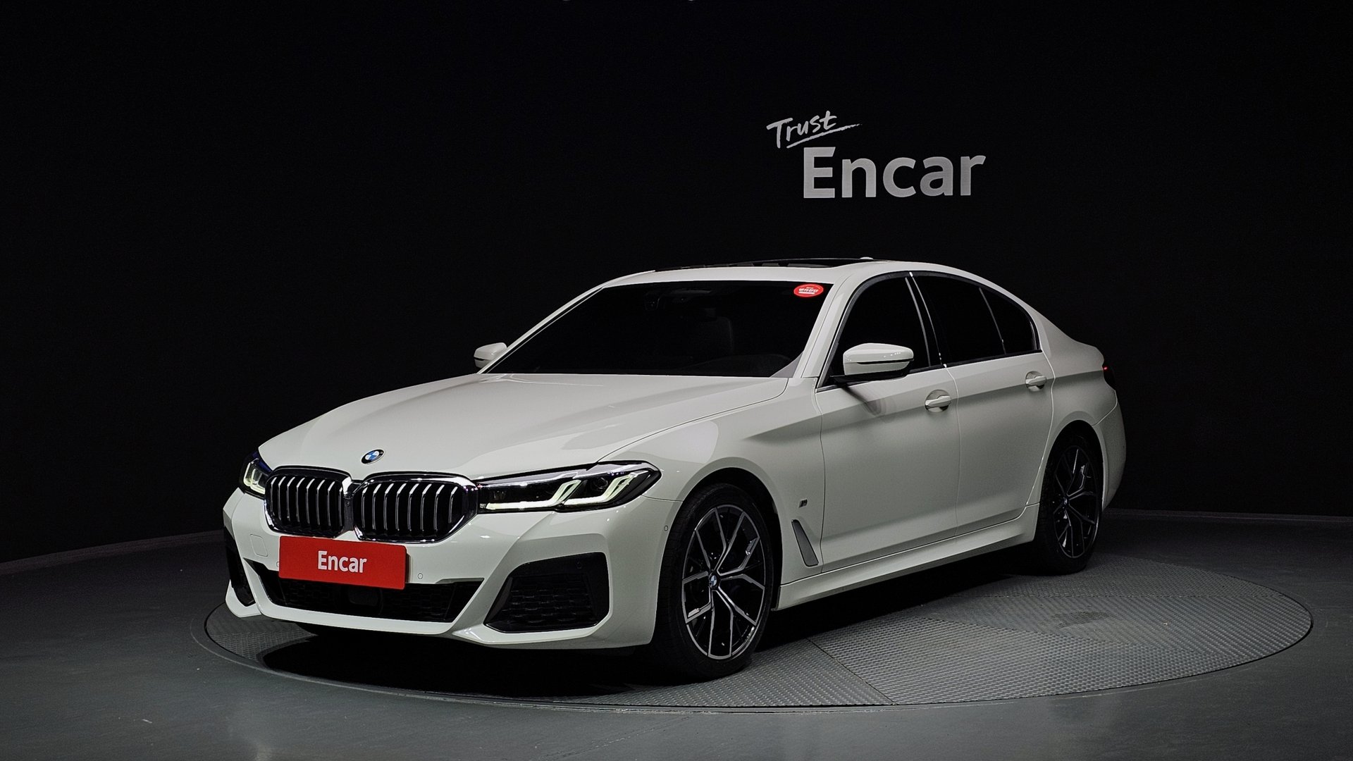 BMW 5 SERIES - View 1