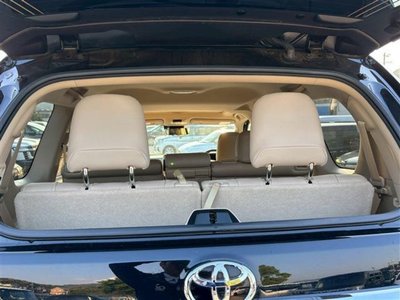 TOYOTA LAND CRUISER - 9