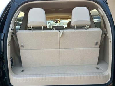 TOYOTA LAND CRUISER - 7