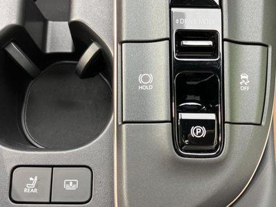 صورة مصغرة 28 لـ 2023 Toyota CROWN CROSSOVER