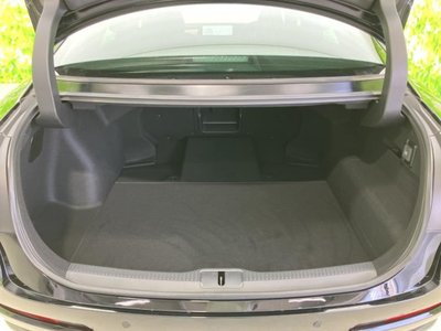 صورة 8 لـ 2023 Toyota CROWN CROSSOVER