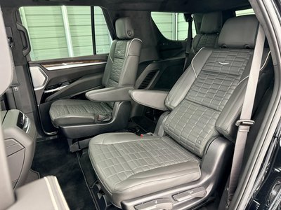 2025 Cadillac ESCALADE — миниатюра 23