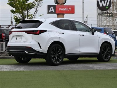 2022 Lexus NX — миниатюра 35