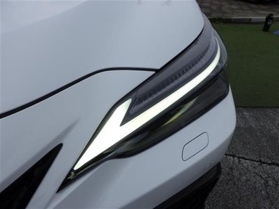 2022 Lexus NX — миниатюра 29