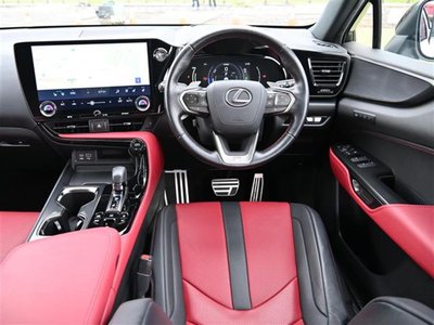 2022 Lexus NX 照片 9