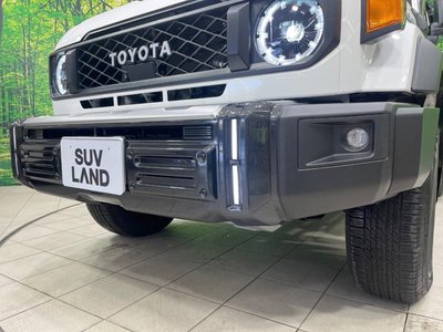 TOYOTA LAND CRUISER 70 - 3
